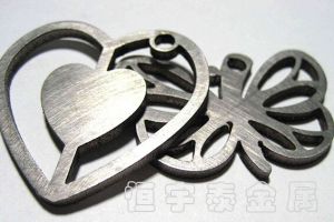 激光切割加工過程中出現(xiàn)光斑應(yīng)怎么辦