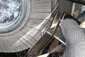 在鈑金的加工打磨和拋光過程中需要注意哪些關(guān)鍵因素