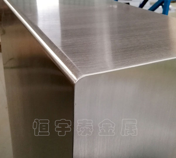 專業(yè)從事精密鈑金加工